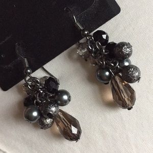 Bead cluster dangle earrings. 1” drop, hook style